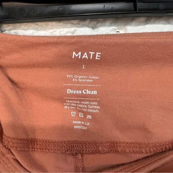 ‼️NWOT: MATE The Label Shorts Womens Large Bike Terracotta Stretch Organic - Picture 9 of 9